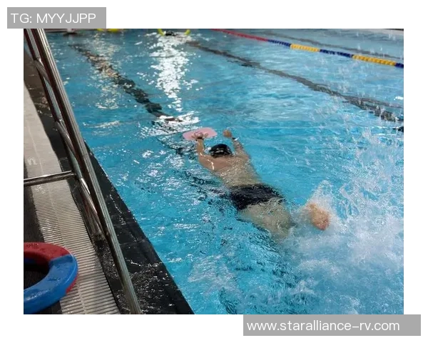 游泳对身体健康的多重益处及其促进身心全面发展的作用 游泳对身体健康的多重益处及其促进身心全面发展的作用